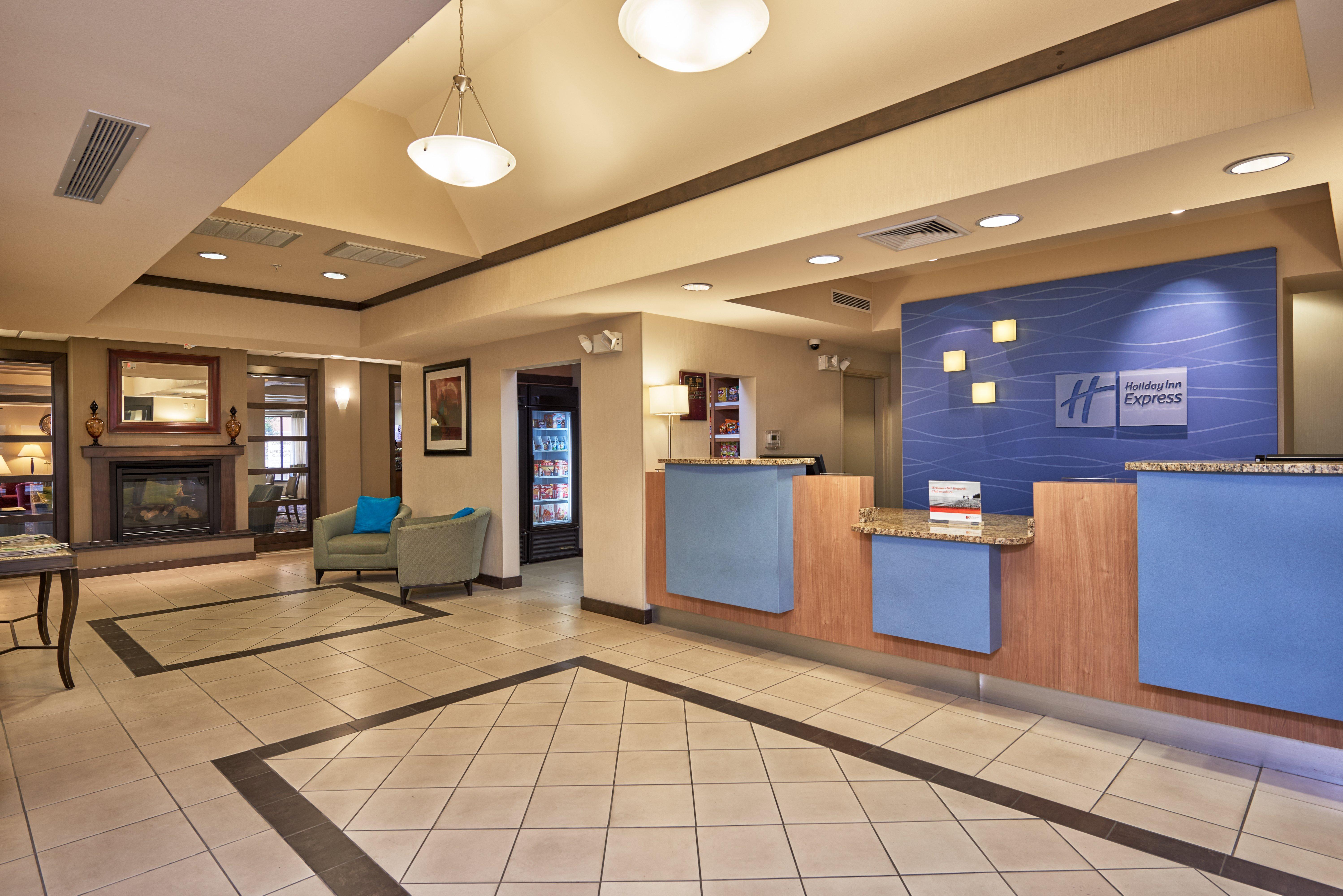 Holiday Inn Express & Suites El Paso Airport By Ihg Dış mekan fotoğraf