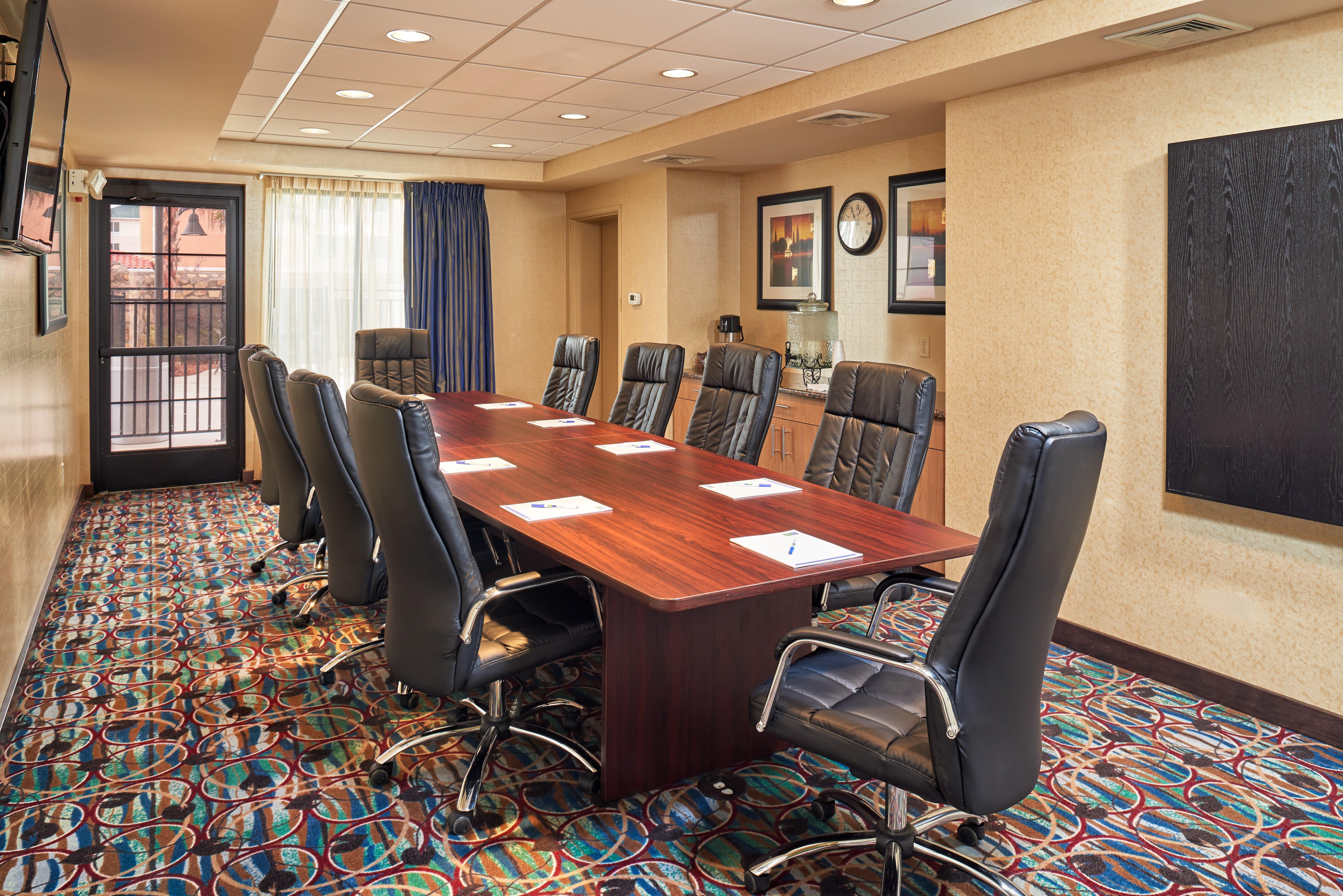 Holiday Inn Express & Suites El Paso Airport By Ihg Dış mekan fotoğraf