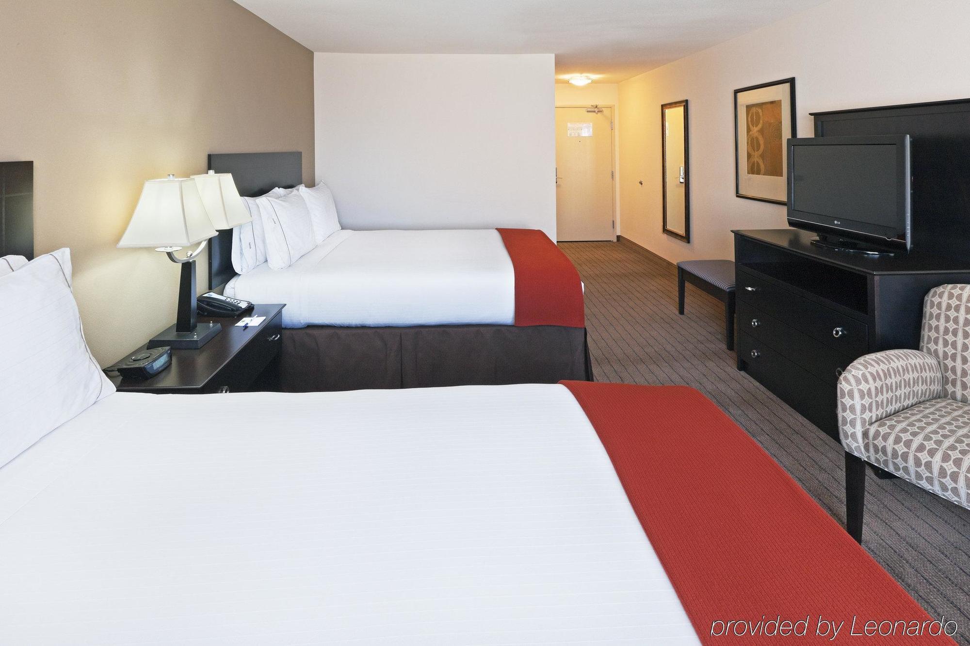 Holiday Inn Express & Suites El Paso Airport By Ihg Dış mekan fotoğraf