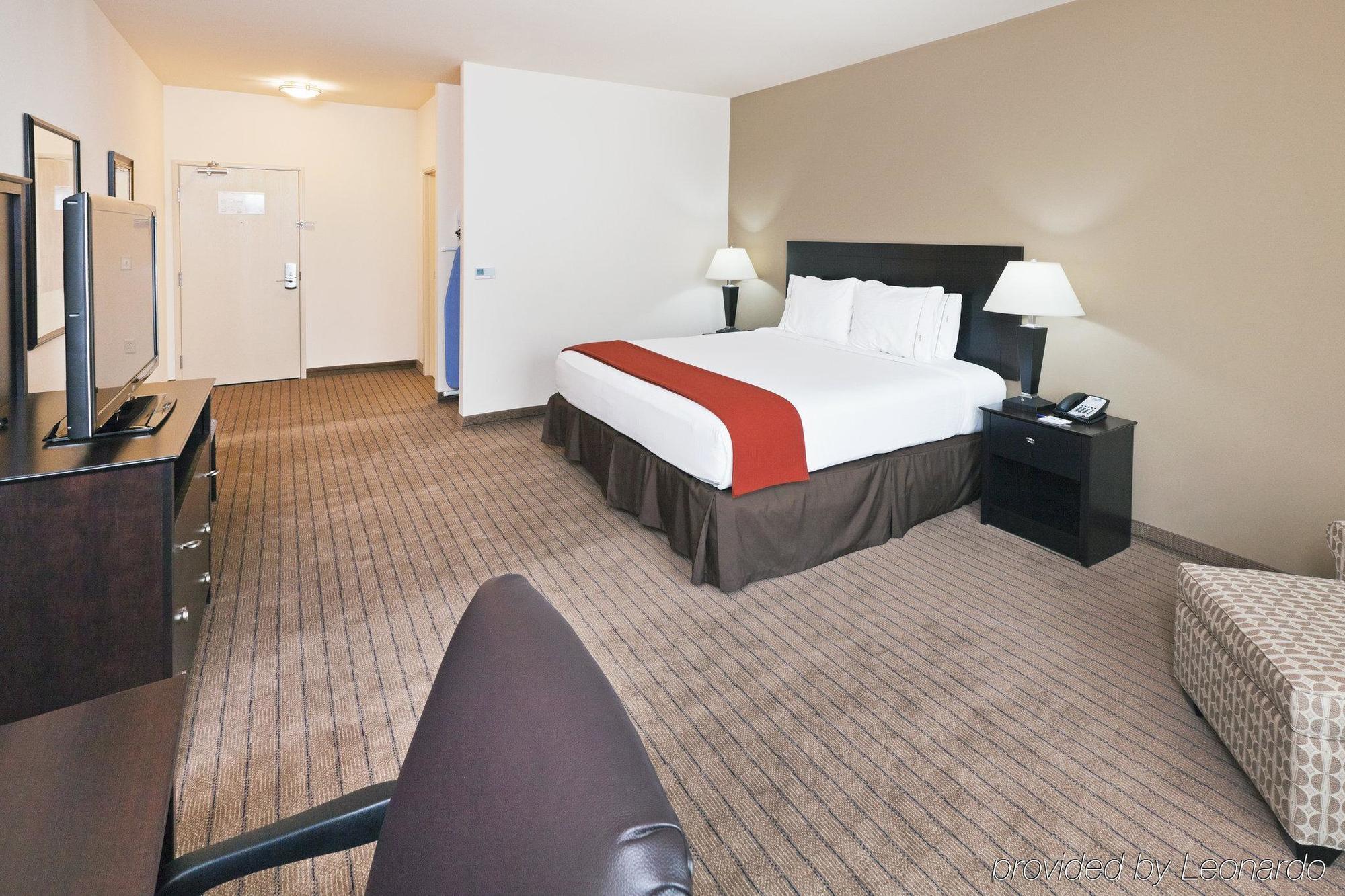 Holiday Inn Express & Suites El Paso Airport By Ihg Oda fotoğraf